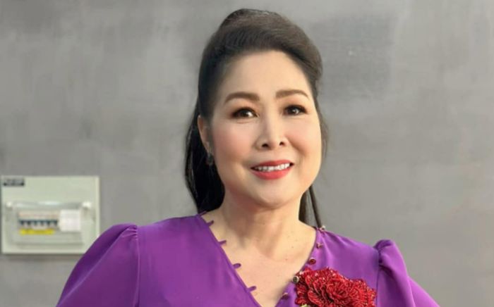 NSND Hồng Vân sắp sang Úc
