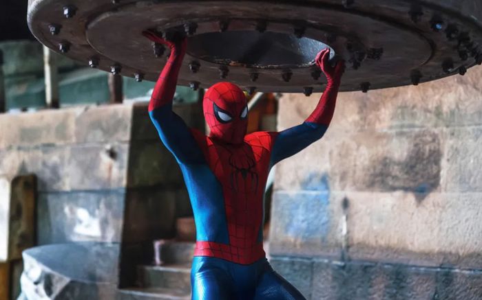 Spider-Man thu về 33 tỷ đồng ngay trong ngày đầu