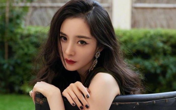 Động thái của Dương Mịch trước tin có tình mới