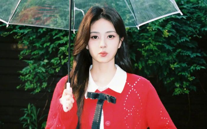 Bạch Lộc gây thương nhớ với vẻ đẹp trong trẻo như nữ sinh