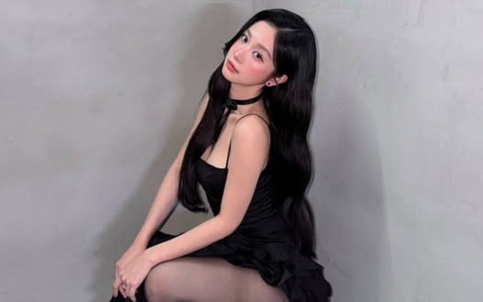 Jun Vũ gây ấn tượng với tạo hình đầy cuốn hút ở tuổi U40