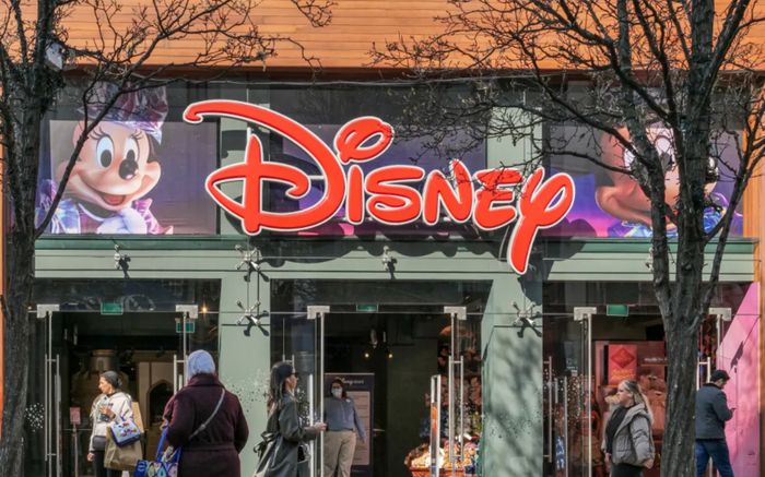 Midjourney phản công Hollywood: Yêu cầu Disney, Universal và Warner Bros. công khai cách tự sử dụng AI