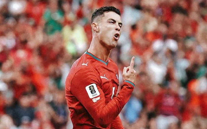 Cristiano Ronaldo: Họ đã cố 'giết' tôi suốt 23 năm