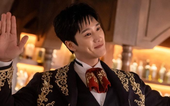 Ahn Bo Hyun cải trang ở nước ngoài trong Flex X Cop 2
