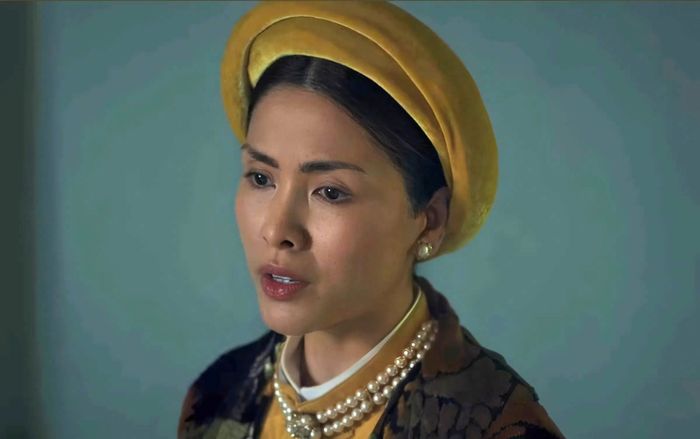 Tri kỷ 18 năm phản ứng khi Tăng Thanh Hà đóng Nam Phương hoàng hậu