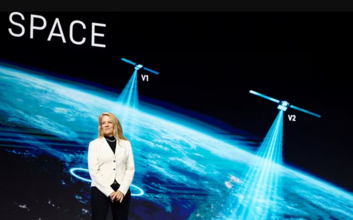 Chủ tịch SpaceX sẽ quyên góp cổ phiếu cho các tài khoản của ông Trump