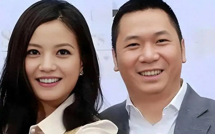 Chồng cũ Triệu Vy từng thua bạc hơn 1.000 tỷ chỉ trong 6 ngày