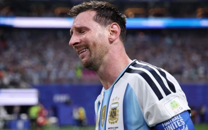 AFA nghẹn ngào về Messi: 'Nước mắt cho thấy khát vọng chưa bao giờ tắt'