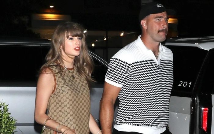 Sự thật phía sau hợp đồng tiền hôn nhân dài 40 trang của Taylor Swift