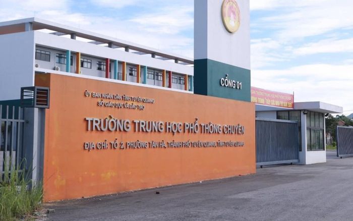 Khẩn trương xử lý vụ việc tại điểm thi Trường THPT Chuyên Tuyên Quang; rà soát tổng thể kết quả Kỳ thi tốt nghiệp THPT 2026