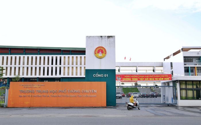 Đề xuất thi lại môn Toán tốt nghiệp THPT ở Tuyên Quang: Bộ GD&ĐT phản hồi ra sao?