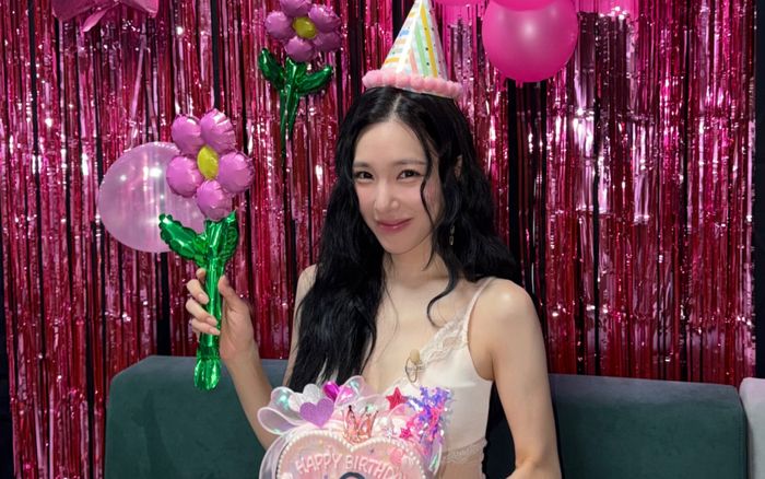 Động thái của Tiffany Young (SNSD) sau khi hủy lịch trình biểu diễn