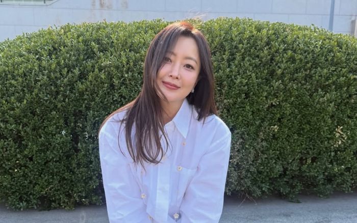 Kim Hee Sun làm công việc mới sau 2 năm ngừng đóng phim