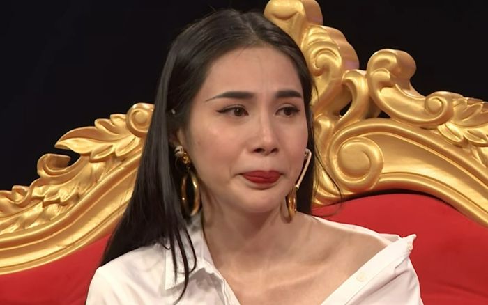 Buồn cho ca sĩ Thủy Tiên