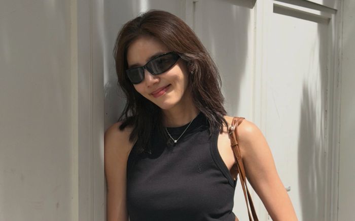 Son Dam Bi sau sinh giảm 21kg, vóc dáng ngày càng thon gọn