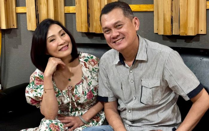 NSƯT Hữu Châu phản ứng khi Hồng Đào trở về Mỹ