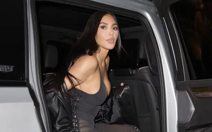 Người đột nhập biệt thự của người mẫu Kim Kardashian bị yêu cầu đánh giá tâm thần