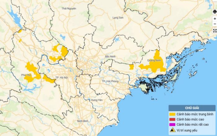 Mưa lớn, nhiều khu vực Phú Thọ và Quảng Ninh được cảnh báo