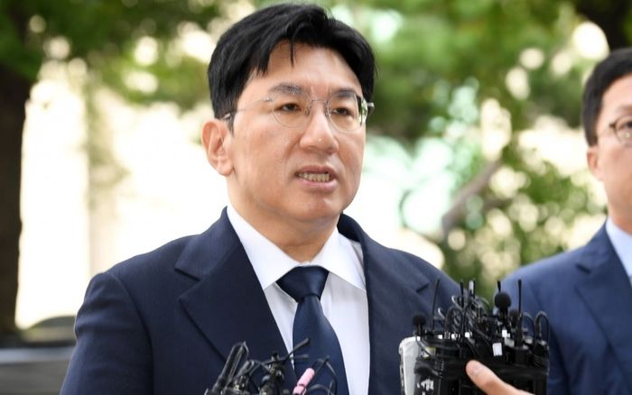 Vụ điều tra Bang Si Hyuk và HYBE xuất hiện bước ngoặt mới, tài sản giá trị lớn bị phong tỏa