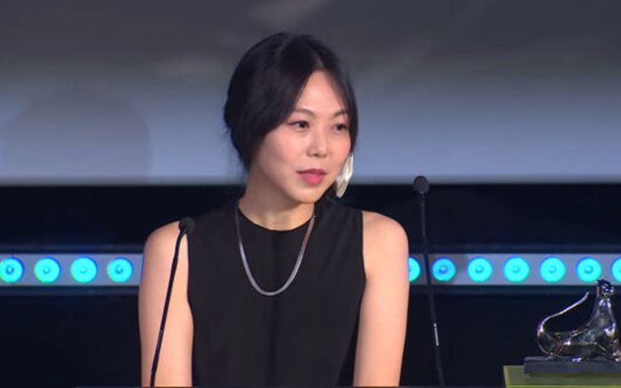 Kim Min Hee bật khóc vì lý do xúc động