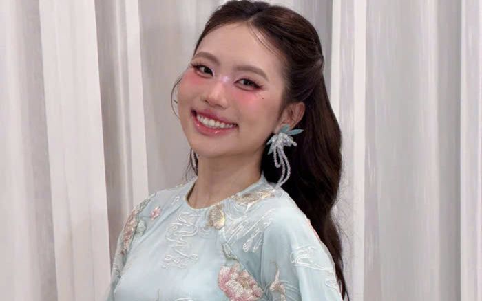 Mừng cho đám cưới của Phương Mỹ Chi ở tuổi 23