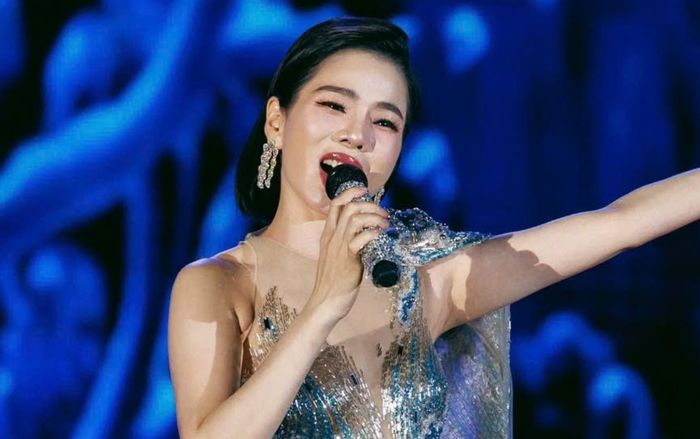 Lệ Quyên nói về chuyện bỏ hát bolero