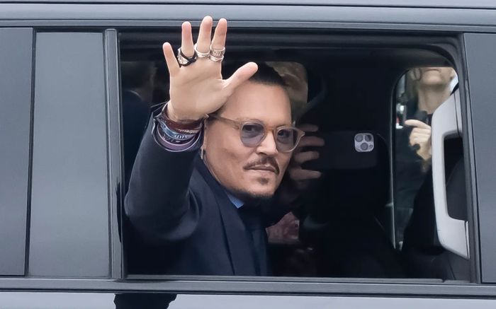 Johnny Depp có thể trở lại Hollywood