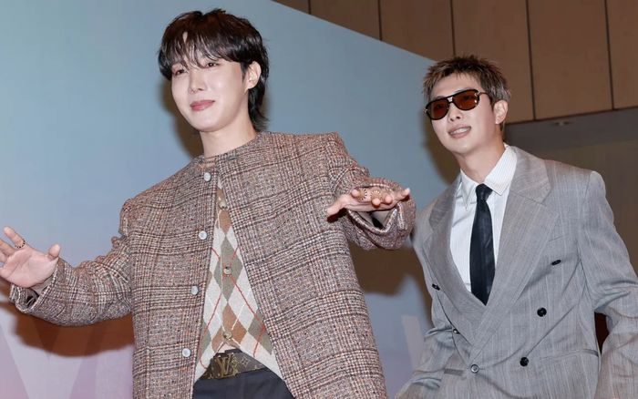 RM và J-Hope (BTS) đối mặt làn sóng chỉ trích