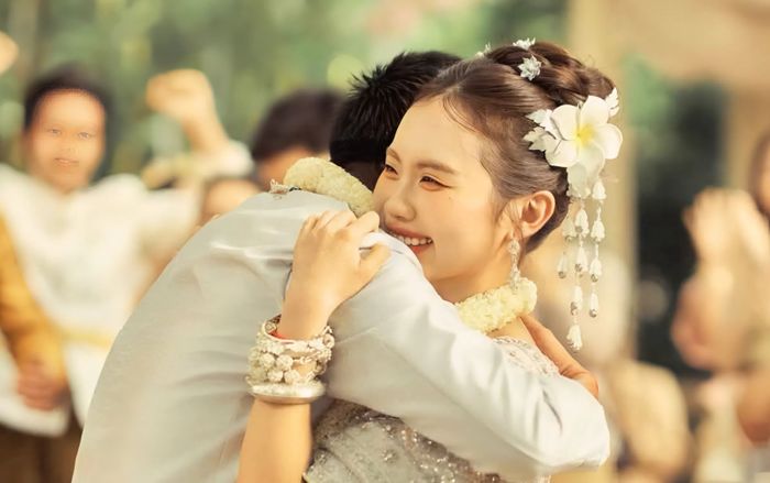 Mạng xã hội dậy sóng với Phương Mỹ Chi