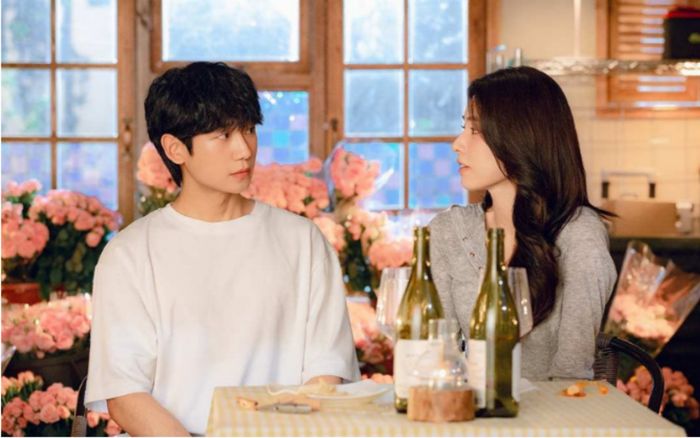 'Kẹo ngọt tình yêu' đứng đầu bảng xếp hạng Netflix bất chấp tranh cãi nữ chính