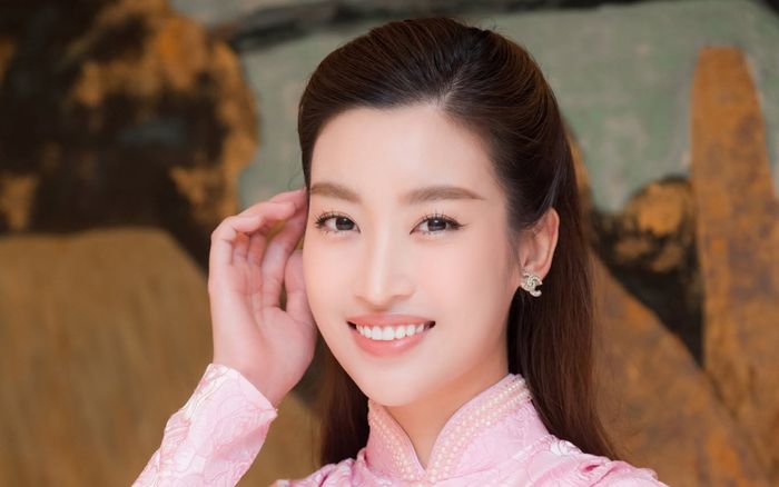 Hoa hậu Đỗ Mỹ Linh gây xúc động sau 9 năm thi Miss World