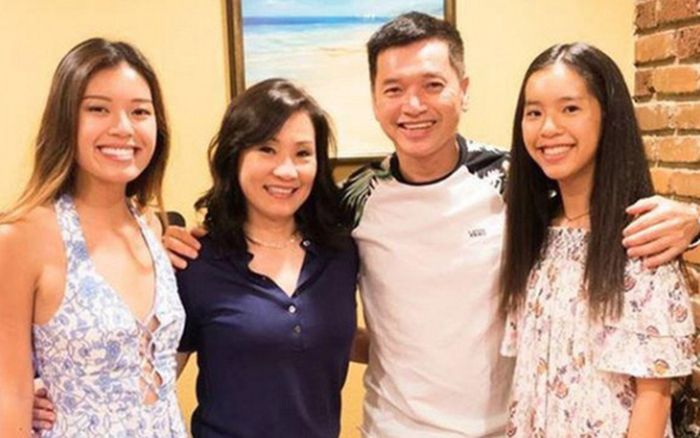Con gái Hồng Đào hiếm hoi lộ diện