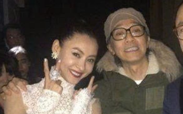 Người đàn ông âm thầm đồng hành cùng Trương Bá Chi suốt 27 năm