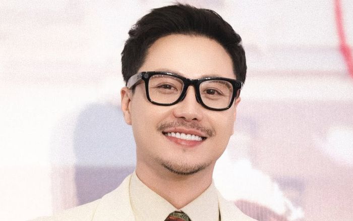 Thanh Sơn quyết định sang Pháp
