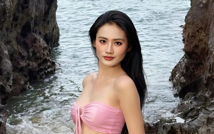 Tiếc cho Hoa hậu Ý Nhi