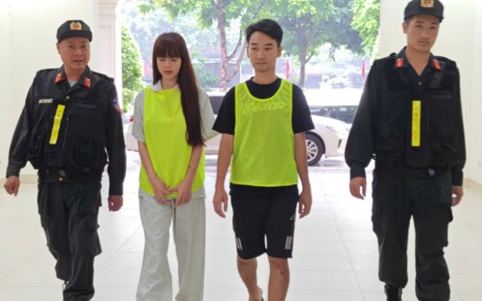 'Cô giáo Hương' khai về Phú Lê và Huấn Hoa Hồng