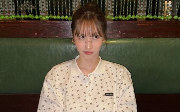 Momo (TWICE) khoe phong cách thời thượng