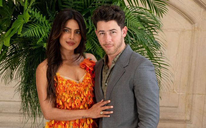 Priyanka Chopra tiết lộ bí quyết giúp cuộc hôn nhân 8 năm với Nick Jonas bền vững