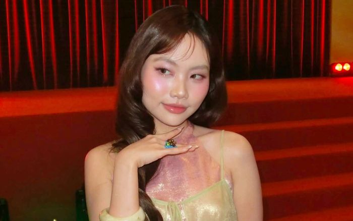 Phương Mỹ Chi khiến dân tình xôn xao với đoạn clip gần 4 phút: 'Tư duy quái quỷ thật'