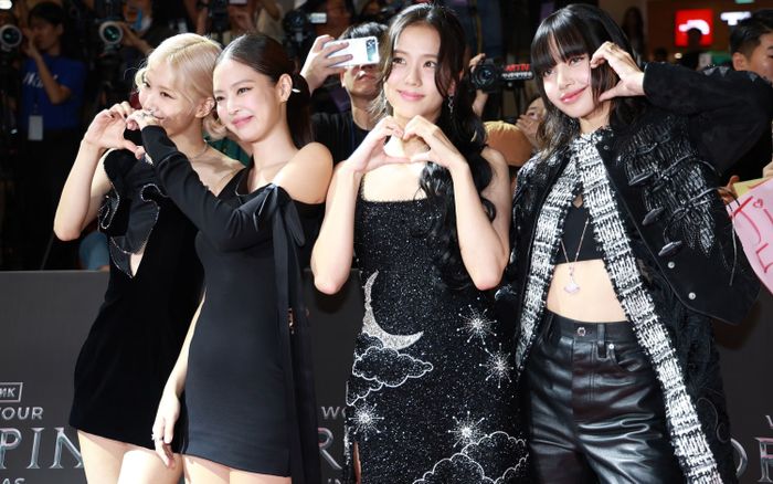 Ba thành viên BLACKPINK 'đối đầu'