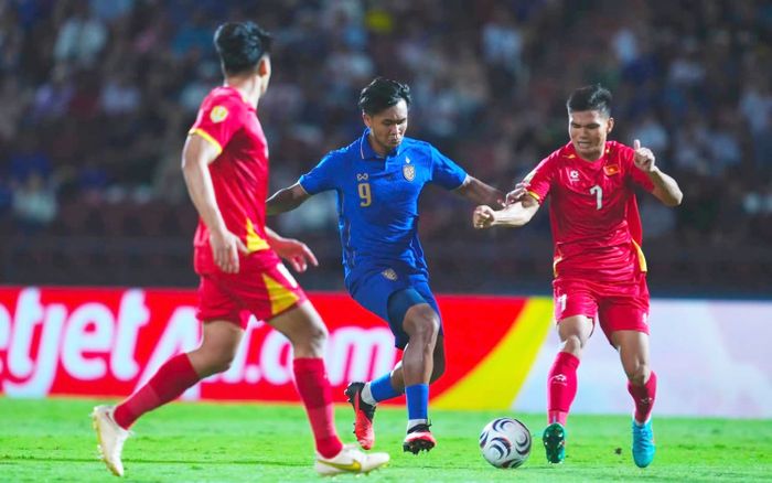 HLV Kim Sang Sik: Tuyển Việt Nam đã thắng Thái Lan để vô địch đâu?