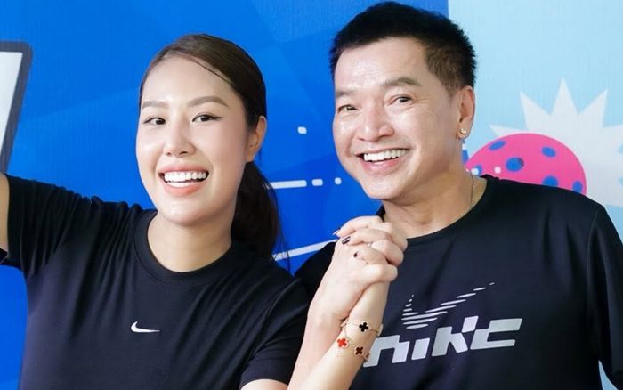 Quang Minh cảm thấy 'đủ' khi ở bên vợ trẻ