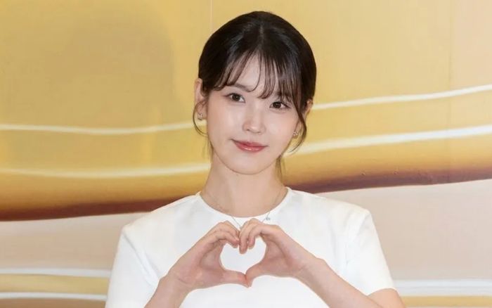 IU lộ diện để cổ vũ G-Dragon giữa lúc gặp biến cố sức khỏe