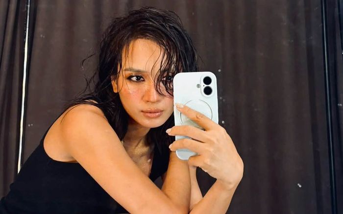 Diện mạo khác lạ của Ái Phương