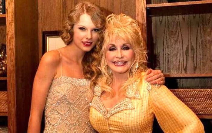 Taylor Swift nghẹn ngào tiễn biệt Dolly Parton: 'Một thế giới không có bà dường như không thể tồn tại'