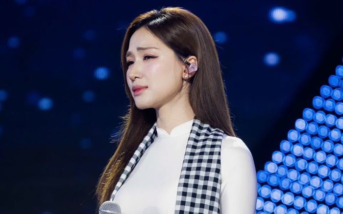 Tiếc cho ca sĩ Hòa Minzy