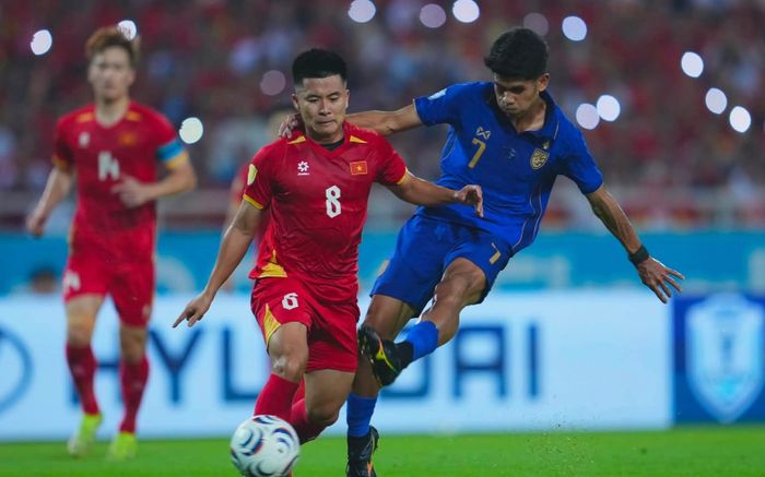 CĐV Thái Lan phản ứng dữ dội khi tuyển Việt Nam vô địch