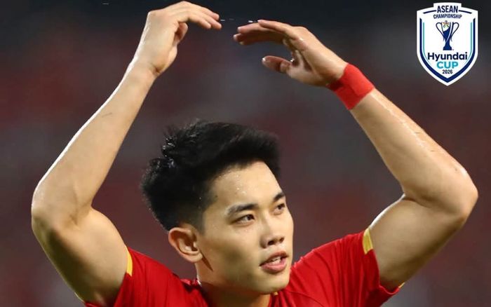 Đình Bắc vượt qua Xuân Son, đi vào lịch sử AFF Cup