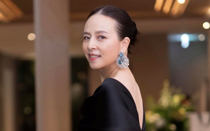 Học vấn của Madam Pang