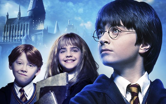 Harry Potter và Hòn Đá Phù Thủy thu về 10 tỷ đồng sau 1 ngày chiếu lại